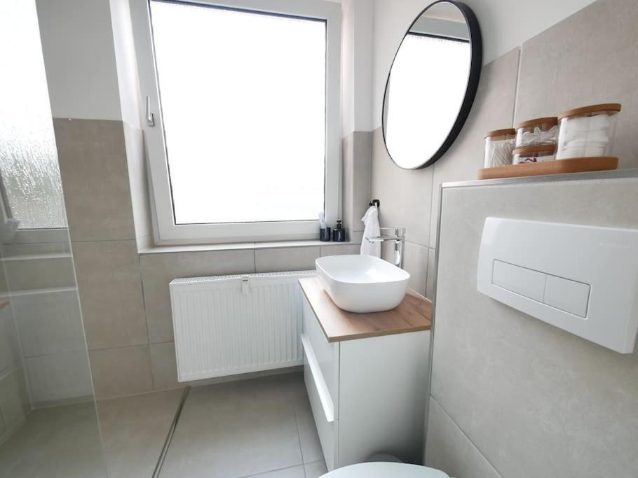 Apartamento 69 M², Zentral, Balkon, Stilvoll Osnabrück Exterior foto